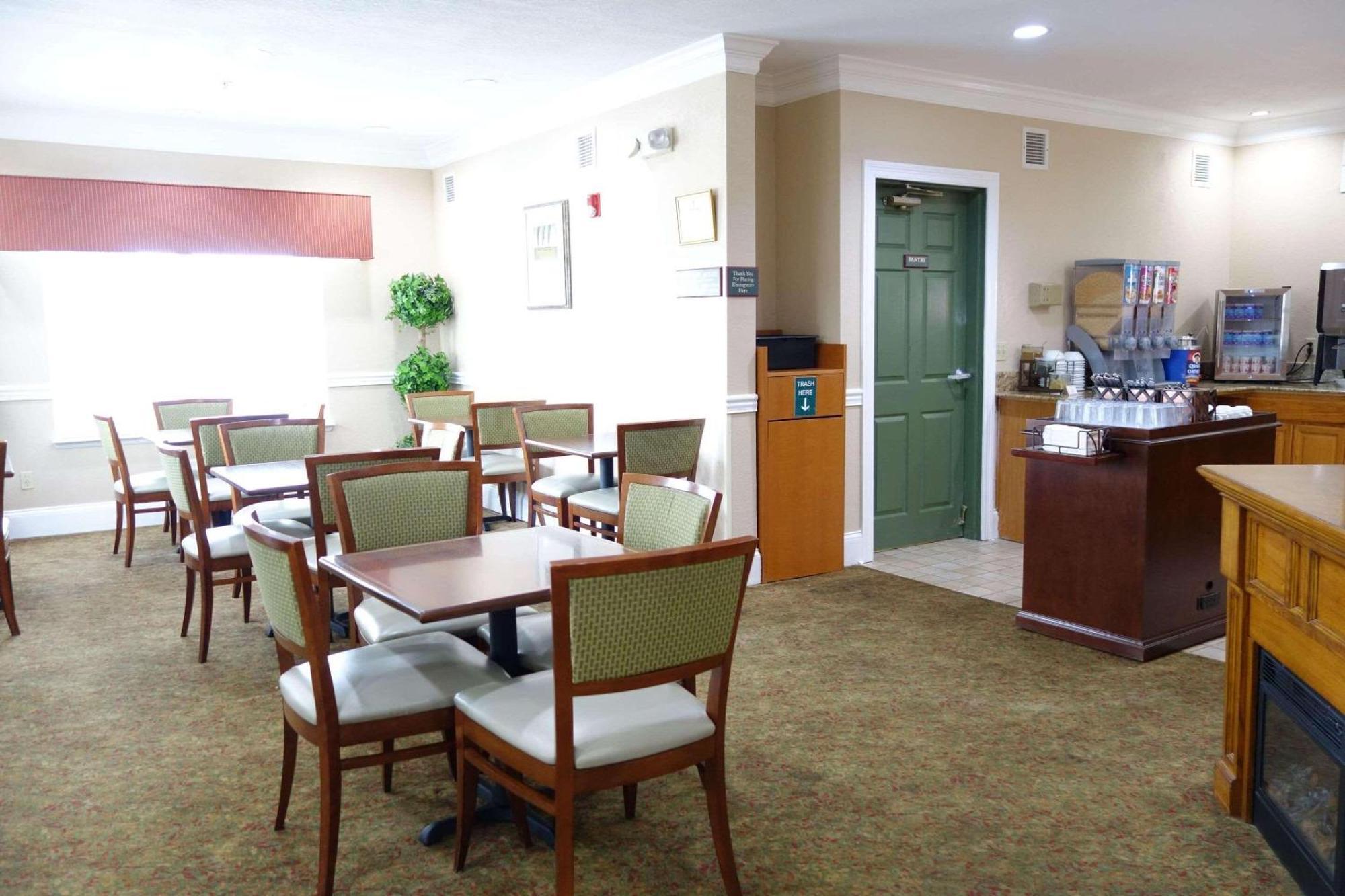 Country Inn & Suites By Radisson, Biloxi-Ocean Springs, Ms Zewnętrze zdjęcie